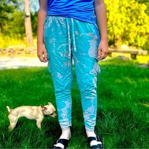 blue splatter joggers🩵